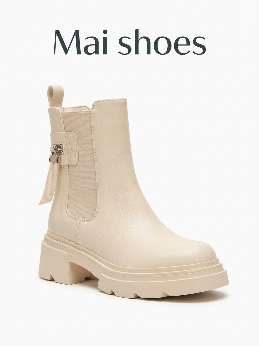 Dajdoj Ah 3 Chunky Zip-Detail Chelsea Boots in Beige, three-quarter product view