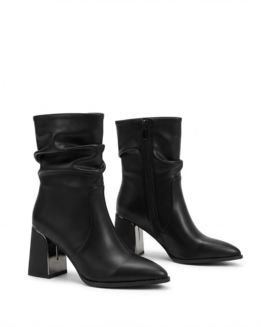 Dajdoj AK521-2 Ruched Block-Heel Ankle Boots in Black, three-quarter product view